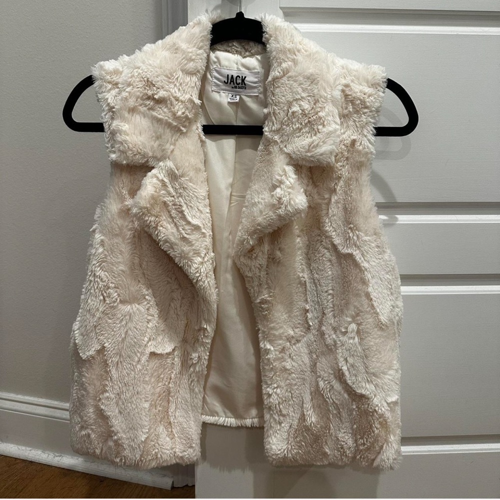 BB Dakota Cream Fur Vest